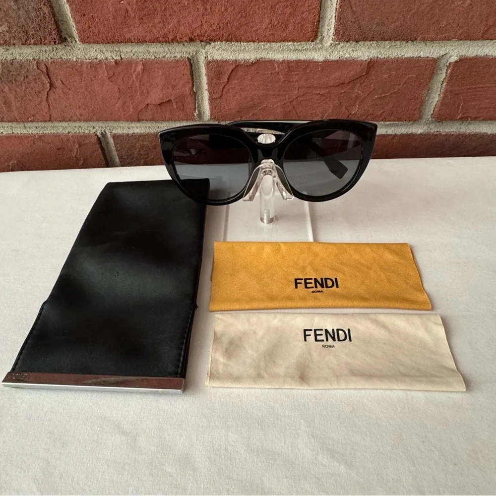 Fendi Oversized Black Sunglasses Made in Italy